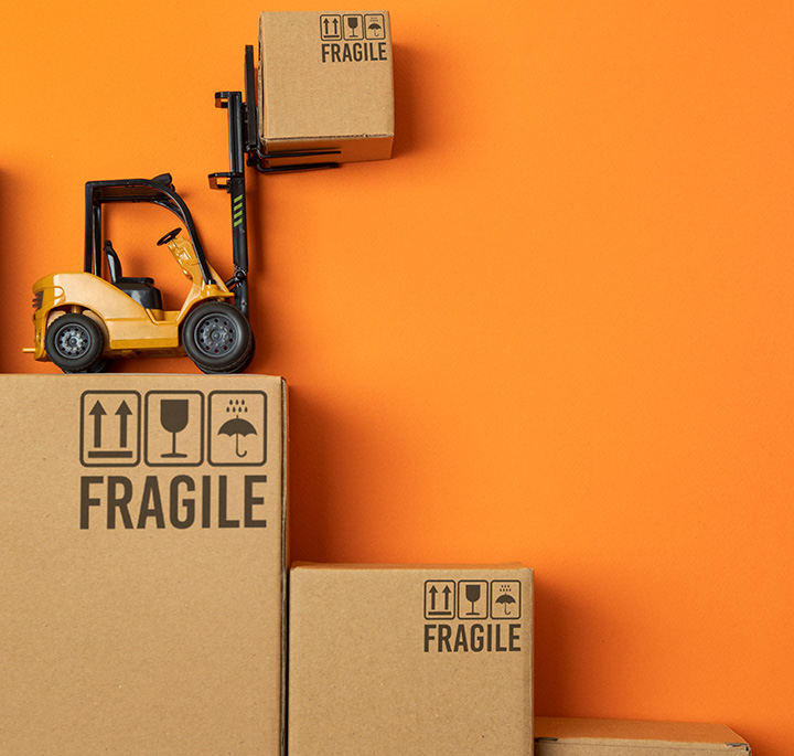 Kıbrıs İthalat Süreci Nasıl İşler?